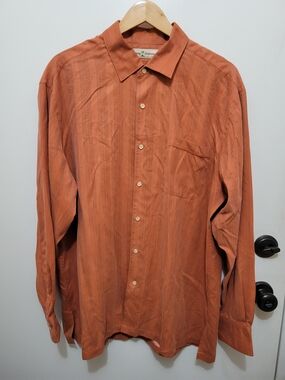 Tommy Bahama Men's Long-Sleeve Button-Up Shirt in Rust